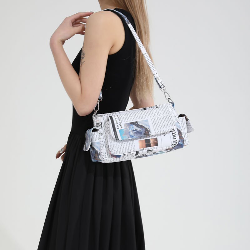 Women's Medium Pu Leather Newspaper Streetwear Flip Cover Shoulder Bag display picture 2