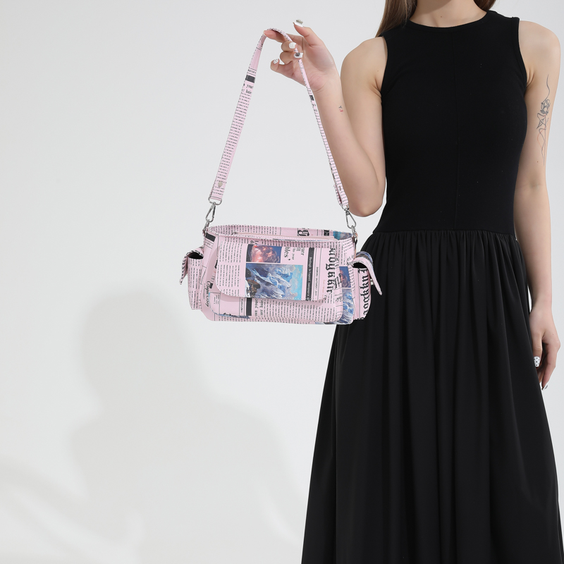 Women's Medium Pu Leather Newspaper Streetwear Flip Cover Shoulder Bag display picture 10