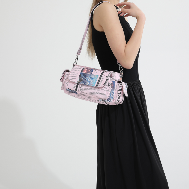 Women's Medium Pu Leather Newspaper Streetwear Flip Cover Shoulder Bag display picture 5