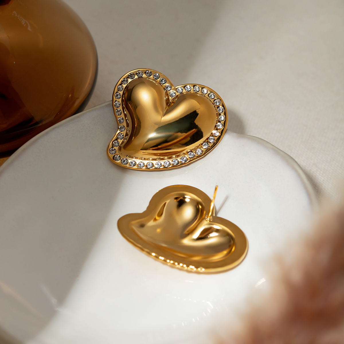 1 Pair IG Style Sweet Heart Shape Inlay 304 Stainless Steel Rhinestones 18K Gold Plated Ear Studs display picture 2