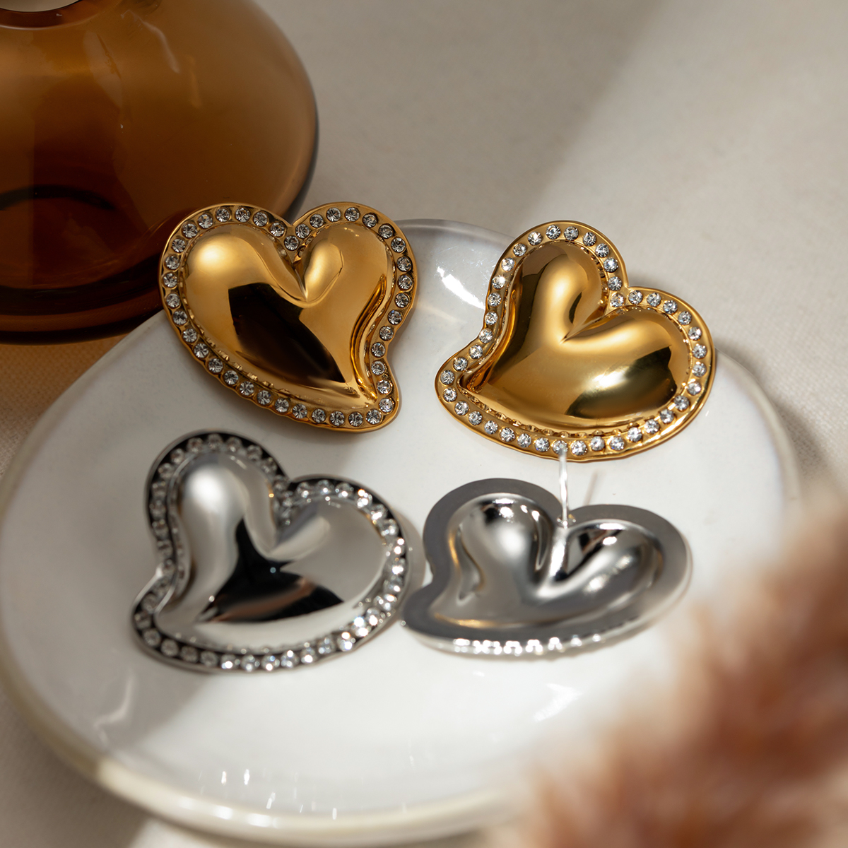 1 Pair IG Style Sweet Heart Shape Inlay 304 Stainless Steel Rhinestones 18K Gold Plated Ear Studs display picture 8