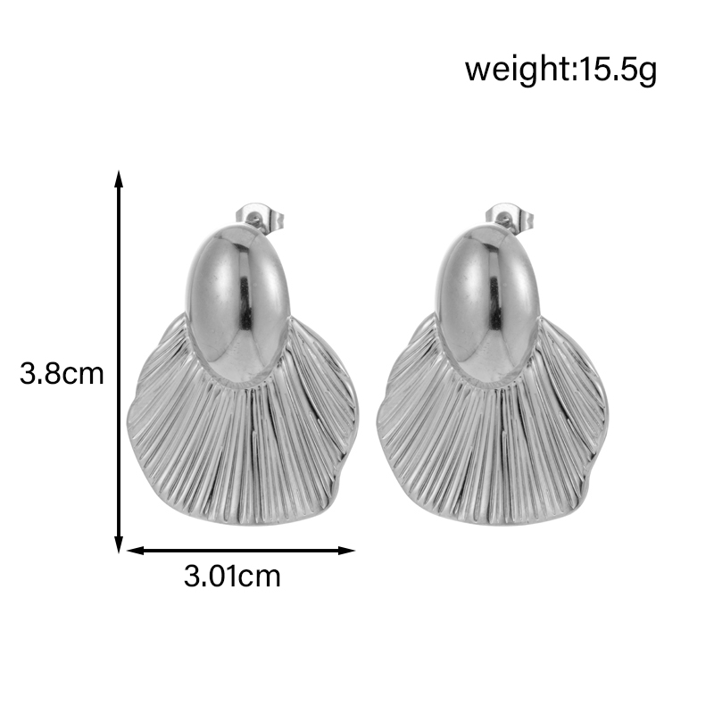 1 Pair Simple Style Classic Style Heart Shape Heart 304 Stainless Steel Ear Studs display picture 3