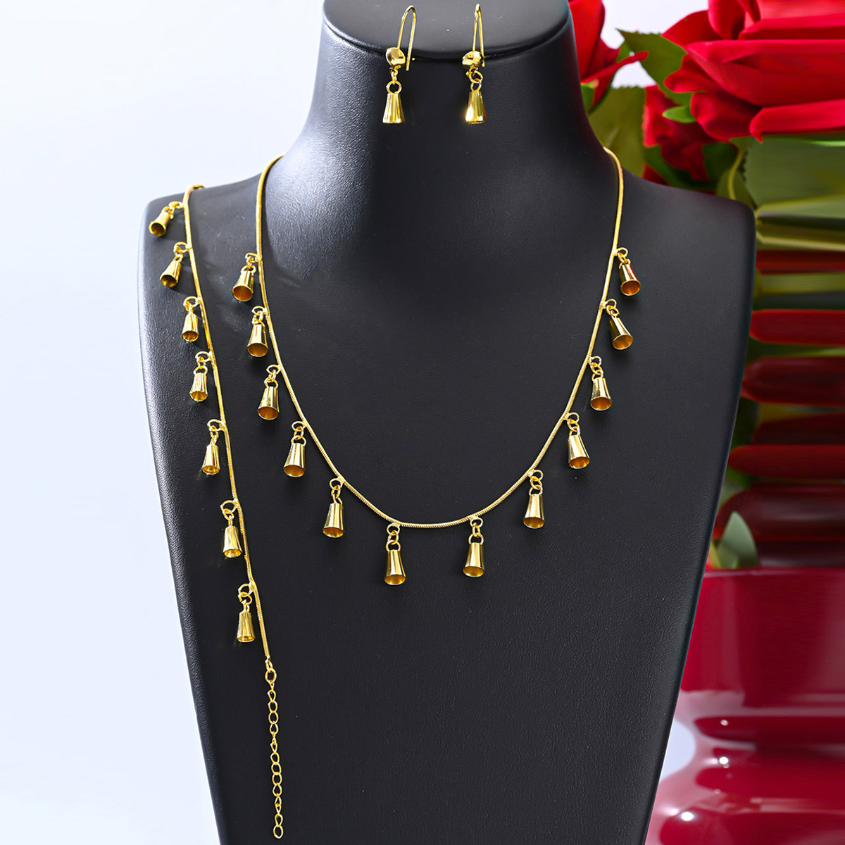 Copper 18K Gold Plated Simple Style Solid Color Tassel Solid Color Jewelry Set display picture 3