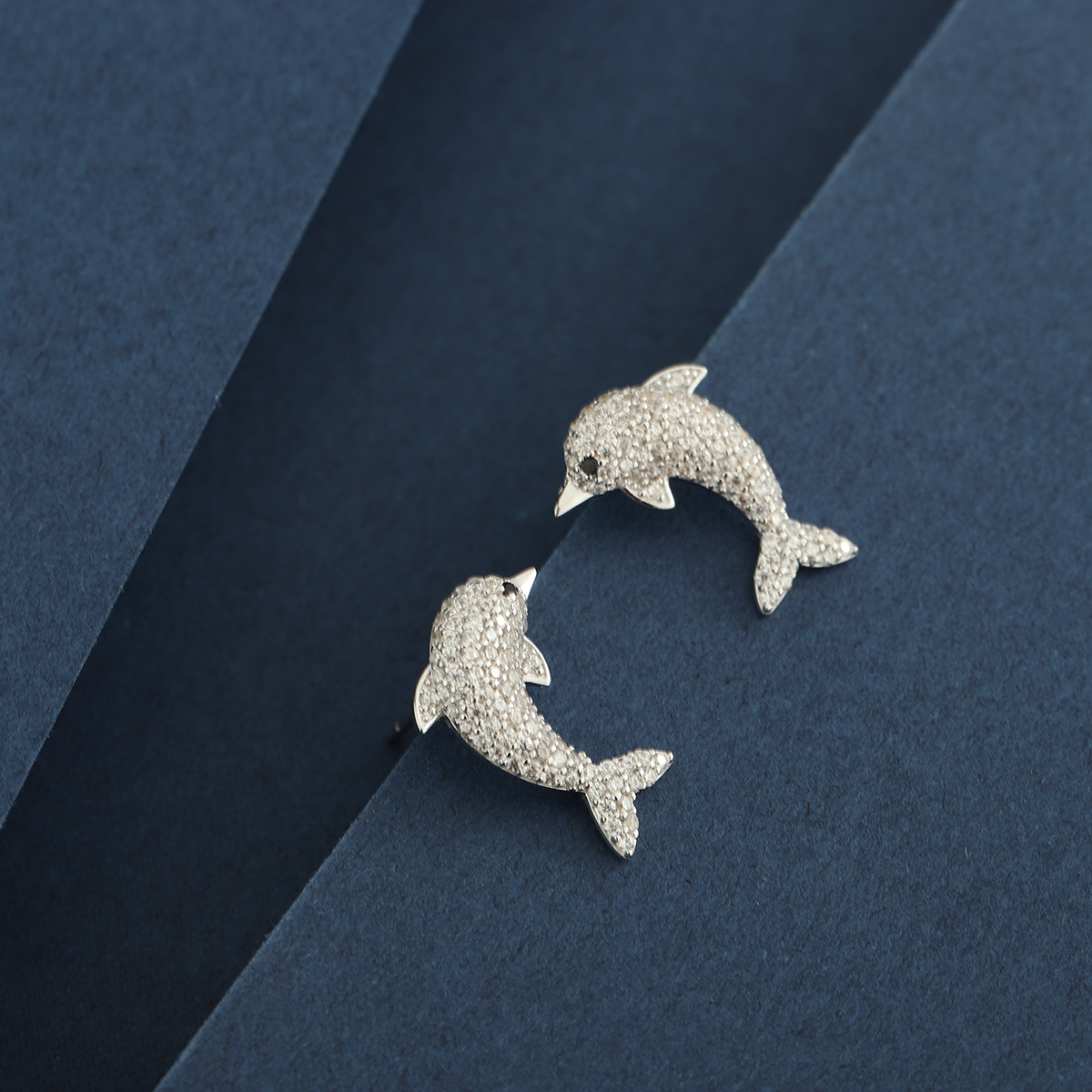 1 Pair Simple Style Classic Style Dolphin Plating Inlay Sterling Silver Zircon 14K Gold Plated Ear Studs display picture 4