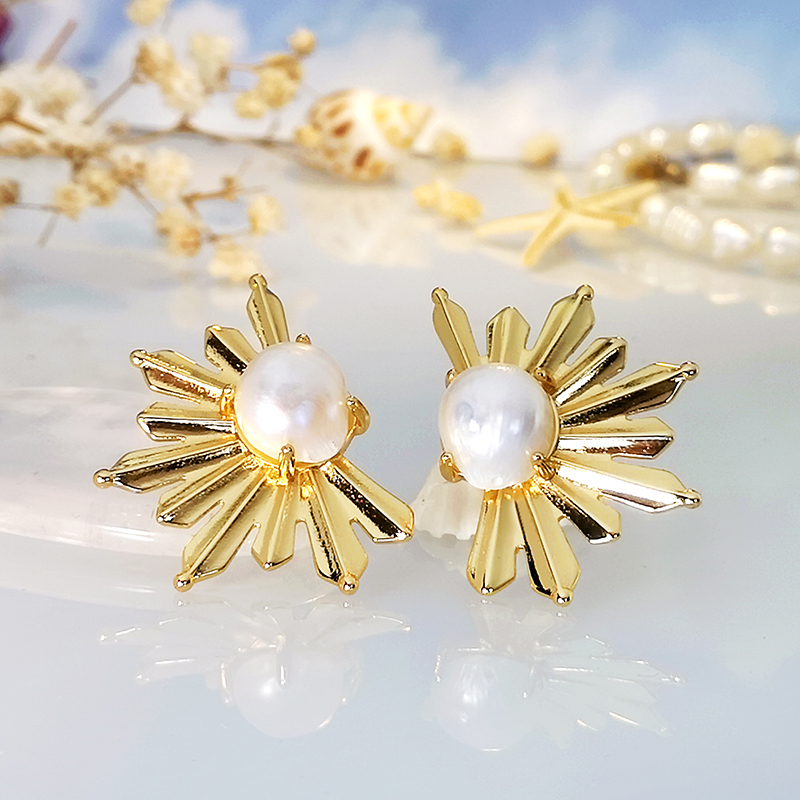 1 Pair Classical Retro Solid Color Inlay Copper Pearl Gold Ear Studs display picture 4
