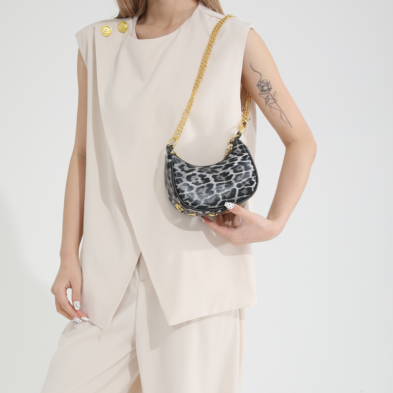 Women's Medium Pu Leather Leopard Sexy Streetwear Zipper Crossbody Bag display picture 9