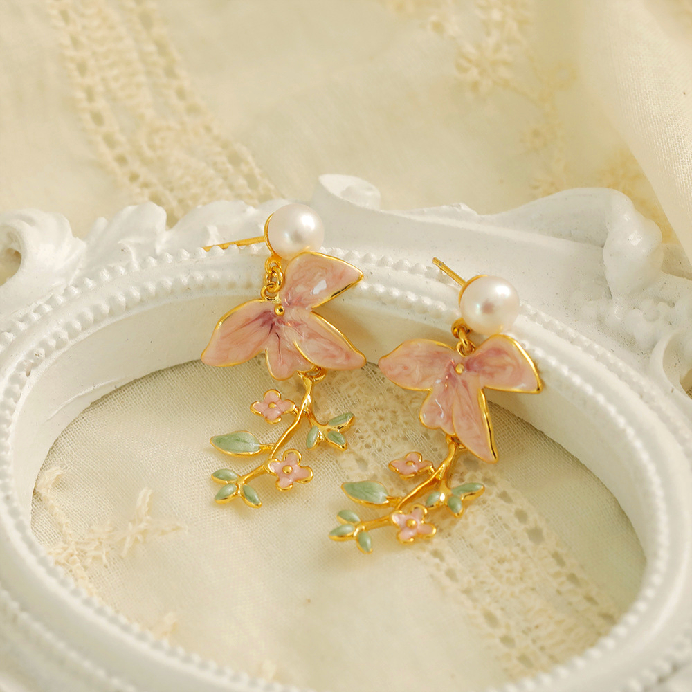 1 Pair Y2K Simple Style Flower Plating Inlay Copper Pearl Copper 18K Gold Plated Drop Earrings display picture 5