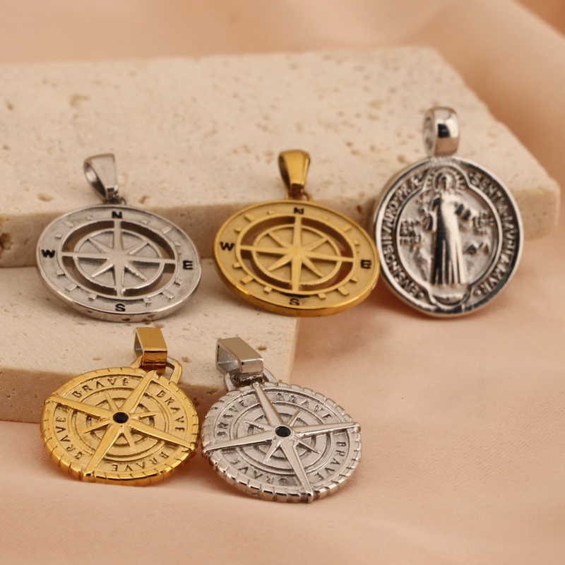 1 Piece 23 * 20mm 304 Stainless Steel Artificial Crystal Round Compass Pendant display picture 5