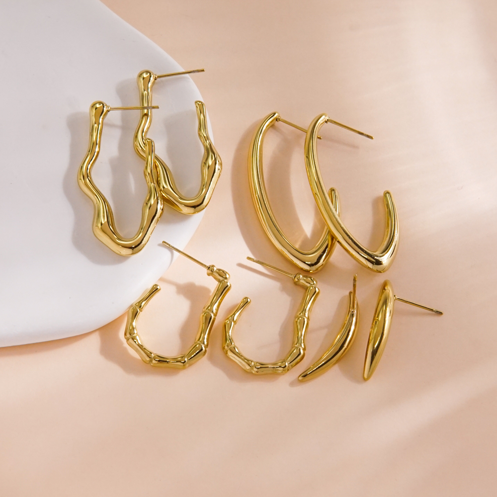1 Pair Modern Style Simple Style Solid Color Plating 304 Stainless Steel 14K Gold Plated Ear Studs display picture 4