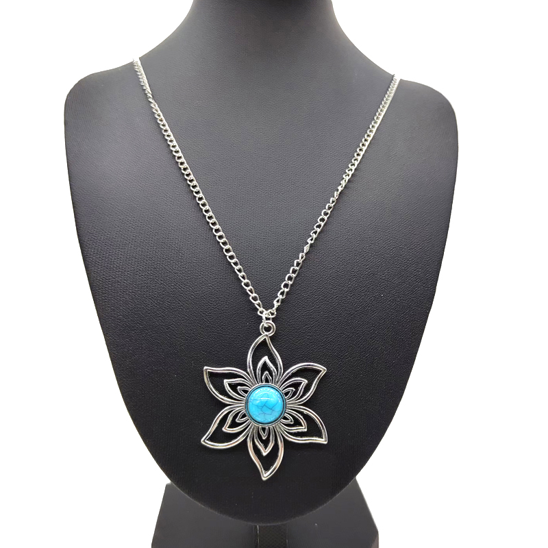 Wholesale Jewelry Simple Style Classic Style Flower Zinc Alloy Resin Plating Pendant Necklace display picture 4