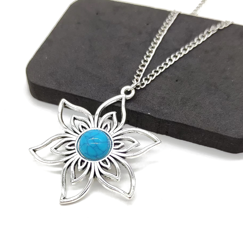 Wholesale Jewelry Simple Style Classic Style Flower Zinc Alloy Resin Plating Pendant Necklace display picture 5