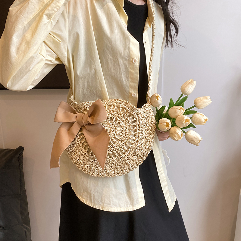 Women's Medium Straw Solid Color Vacation Beach Ribbon Weave Round Zipper Straw Bag display picture 5