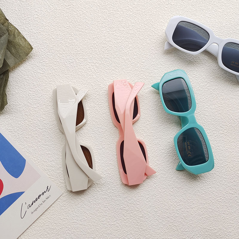 Cute Vacation Sweet Color Block Resin Square Full Frame Kids Sunglasses display picture 5