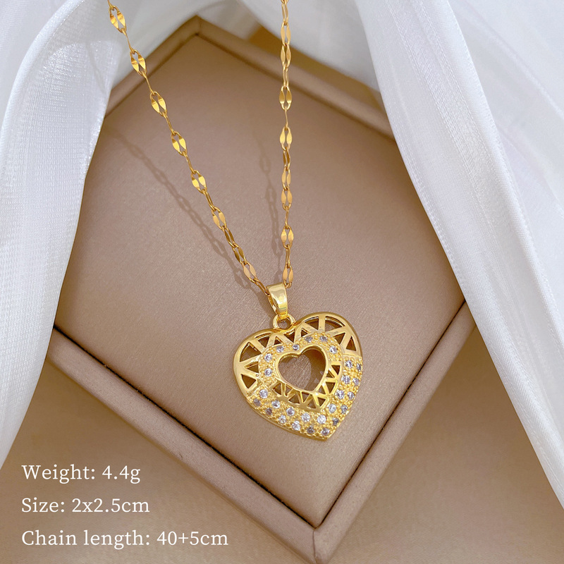 Titanium Steel Copper Simple Style Classic Style Hollow Out Inlay Heart Shape Zircon Pendant Necklace display picture 1