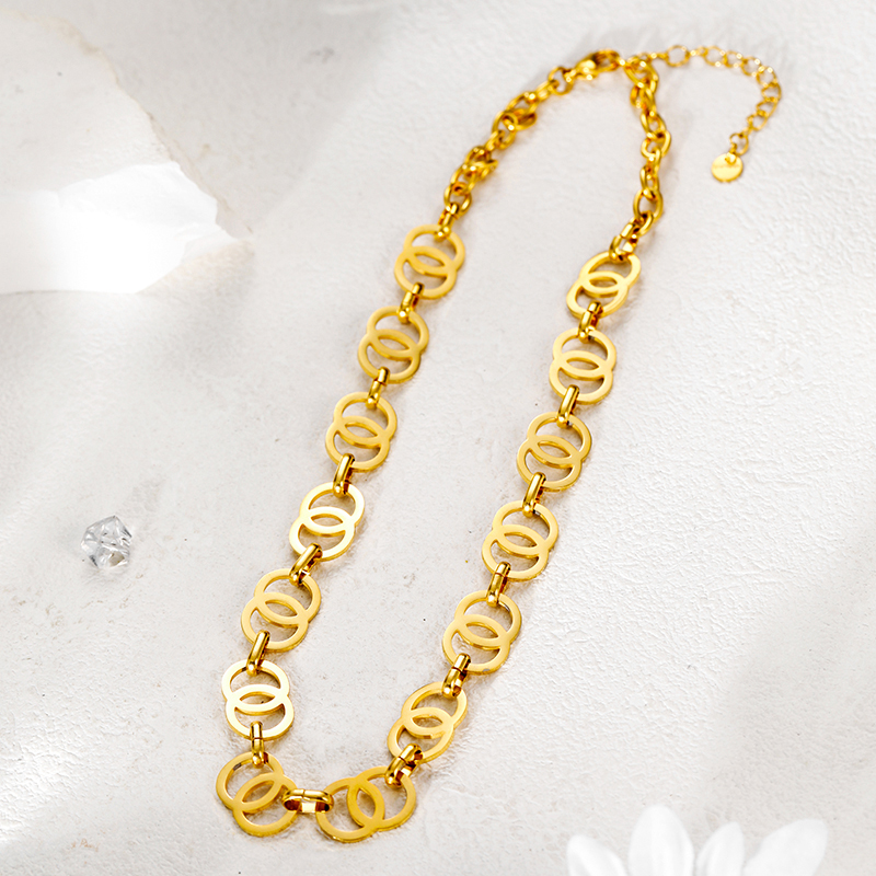 304 Stainless Steel 14K Gold Plated Simple Style Classic Style Plating Solid Color Necklace display picture 1