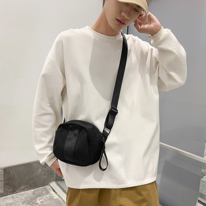 Unisex Medium Nylon Solid Color Basic Classic Style Sewing Thread Zipper Crossbody Bag display picture 2