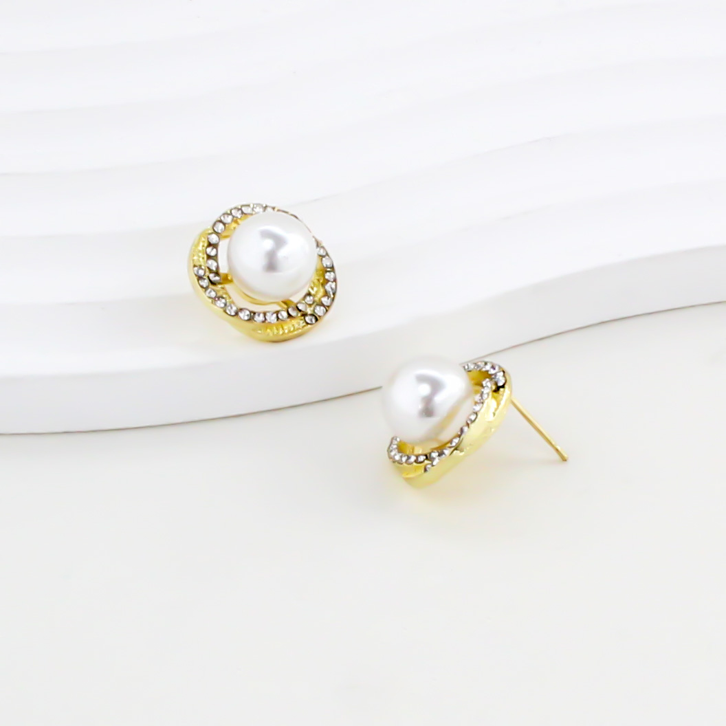 1 Pair Basic Simple Style Commute Geometric Spiral Inlay Alloy Artificial Pearls Rhinestones Ear Studs display picture 4