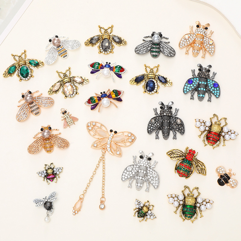 1 Piece 18 * 23mm 43*30mm 46*35mm Alloy Rhinestones Pearl Bee Polished Pendant display picture 2
