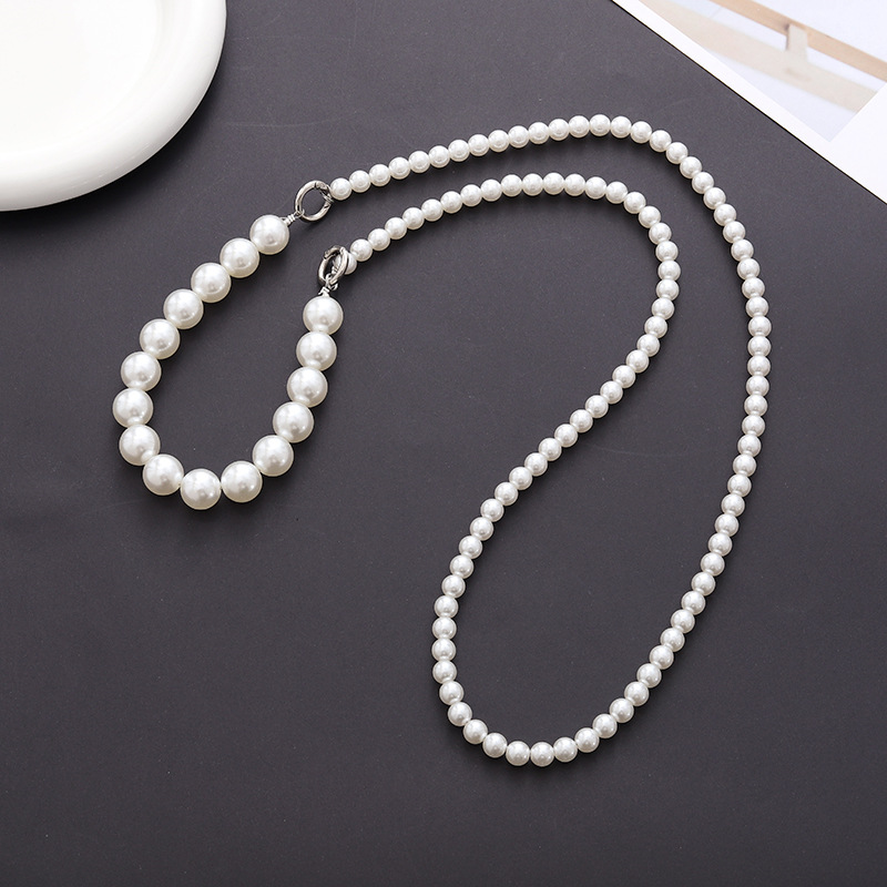 Sweet Simple Style Round Beaded Beaded Stoving Varnish Mobile Phone Chain display picture 6