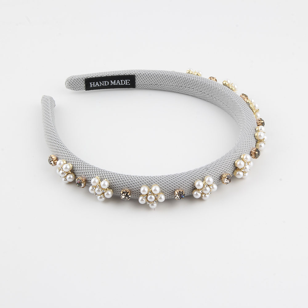 Women's Simple Style Flower Plastic Rhinestone Knitting Hair Band display picture 9