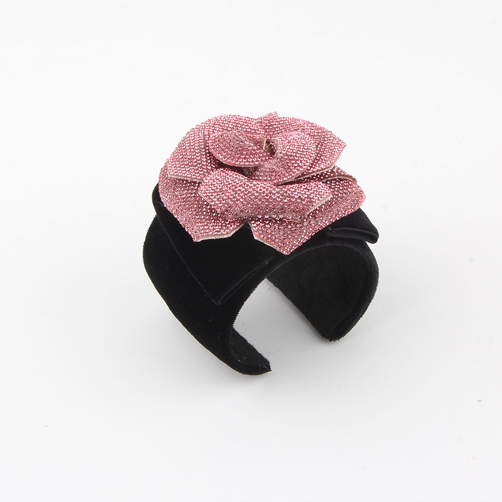 Einfacher Stil Klassischer Stil Rose Baumwolle Strass Flanell Frau Armreif display picture 6