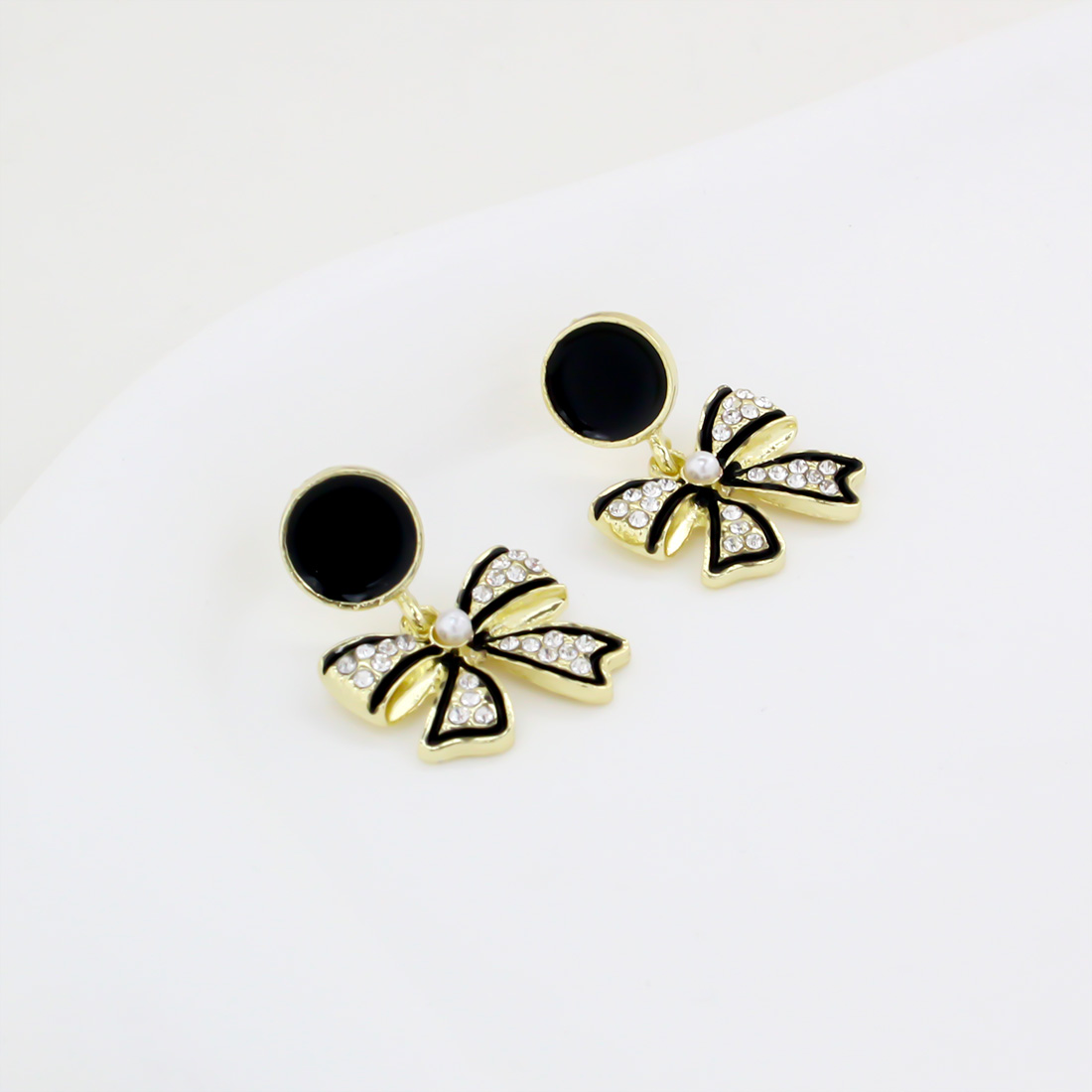 1 Pair Sweet Commute Bow Knot Inlay Iron Rhinestones Gold Plated Drop Earrings display picture 5