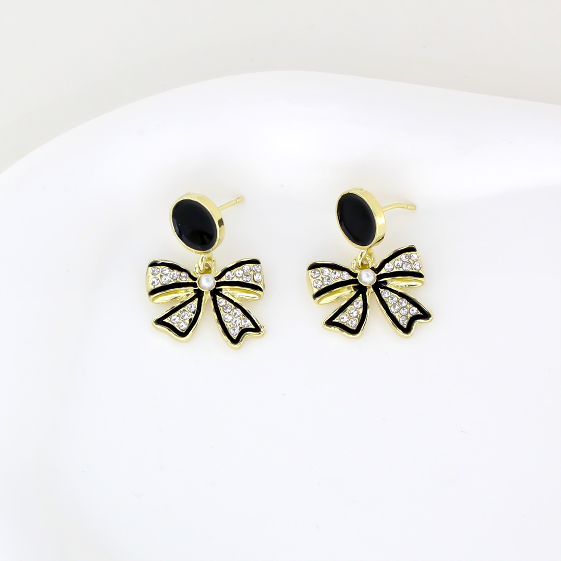 1 Pair Sweet Commute Bow Knot Inlay Iron Rhinestones Gold Plated Drop Earrings display picture 6