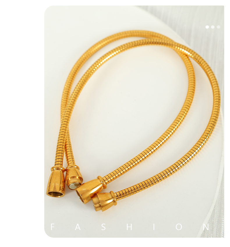 Titan Stahl 18 Karat Vergoldet Einfacher Stil Runden Überzug Linien Armbänder display picture 4