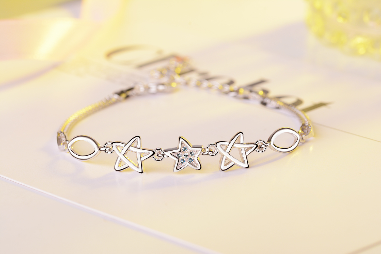 Venta Al Por Mayor Estilo Simple Estilo Clásico Estrella Cobre Embutido Circón Pulsera display picture 8