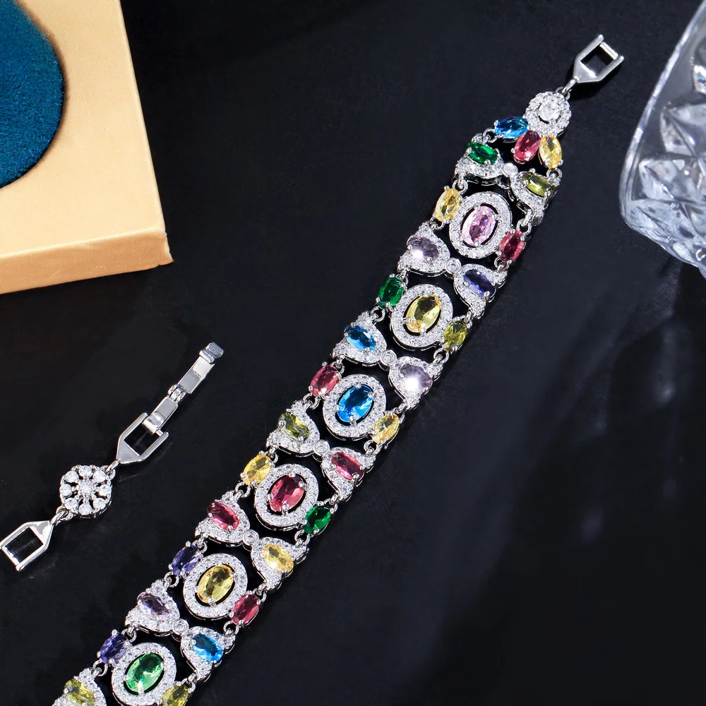 De Gros Rétro Brillant Bloc De Couleur Le Cuivre Placage Incruster Or Blanc Plaqué Plaqué Rhodium Zircon Bracelets display picture 11