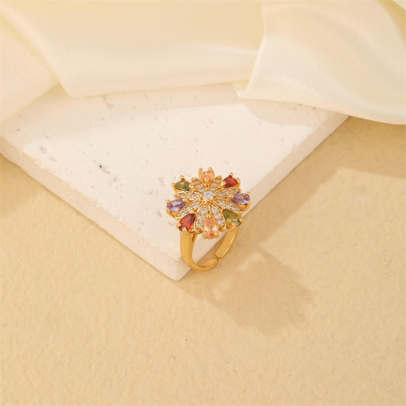 Copper K Gold Plated Elegant Cute Luxurious Plating Inlay Flower Petal Zircon Open Rings display picture 4