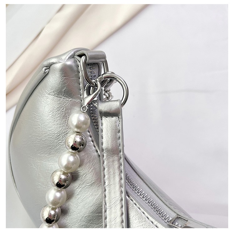 Women's Medium Pu Leather Solid Color Classic Style Beading Dumpling Shape Zipper Underarm Bag display picture 5
