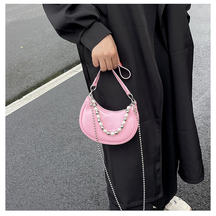 Women's Medium Pu Leather Solid Color Classic Style Beading Dumpling Shape Zipper Underarm Bag display picture 10
