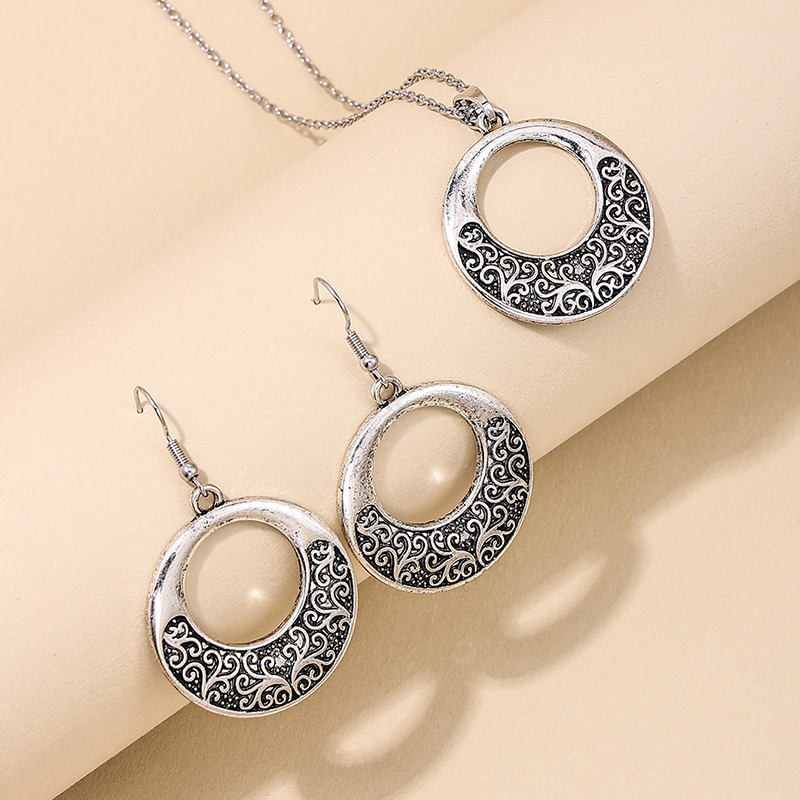 Hip-Hop Retro Solid Color Alloy Women's Jewelry Set display picture 2