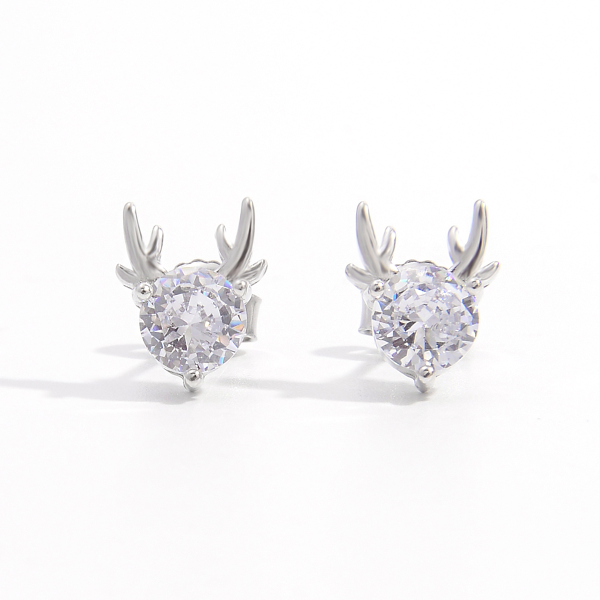 1 Pair Sweet Shiny Deer Plating Inlay Sterling Silver Zircon White Gold Plated Ear Studs display picture 3