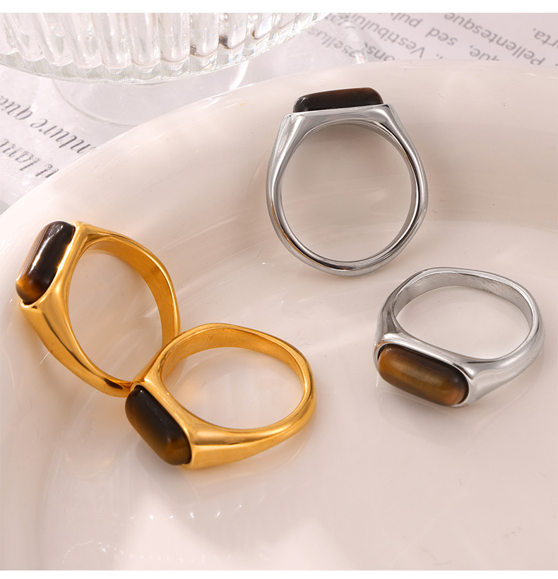 Retro British Style Oval Tiger Eye Titanium Steel 18K Gold Plated Tiger Eye Rings In Bulk display picture 1