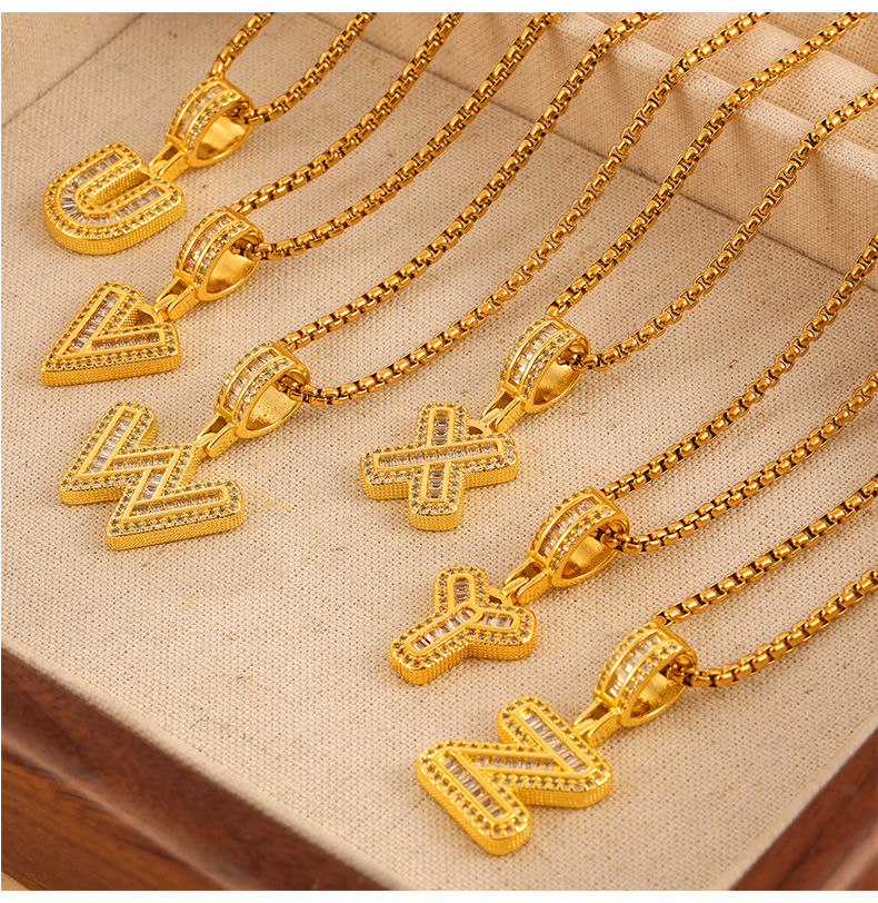 Titanium Steel Brass 18K Gold Plated Simple Style Commute Korean Style Inlay Letter Rhinestones Zircon Pendant Necklace display picture 3