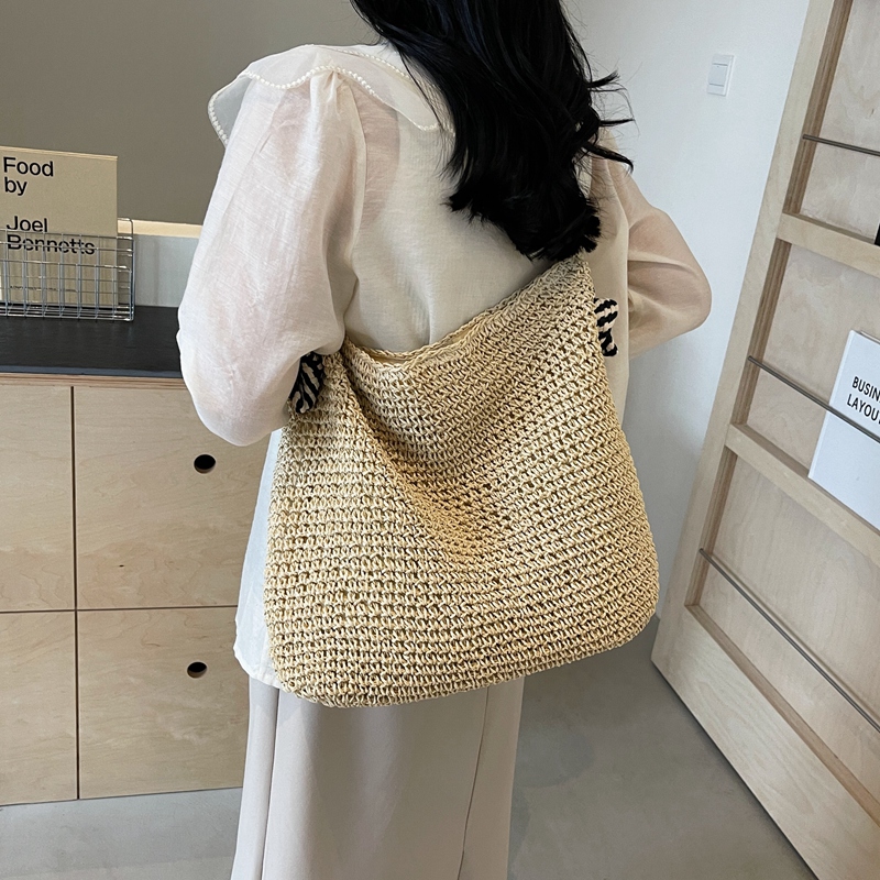 Women's Vacation Beach Solid Color Straw Shopping Bags display picture 1