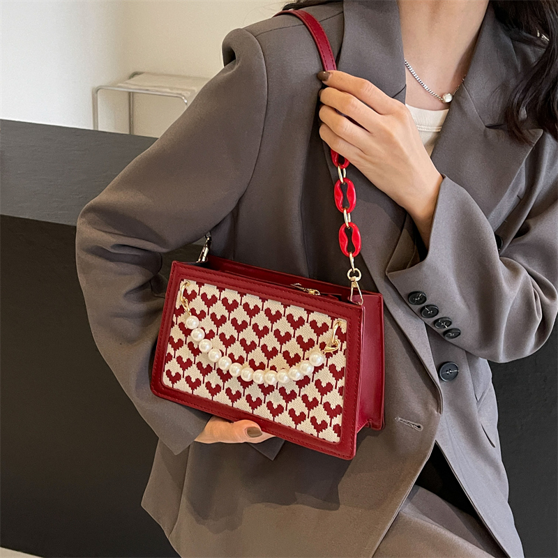 Women's Medium Checked Cloth Heart Shape Elegant Vintage Style Beading Zipper Underarm Bag display picture 23