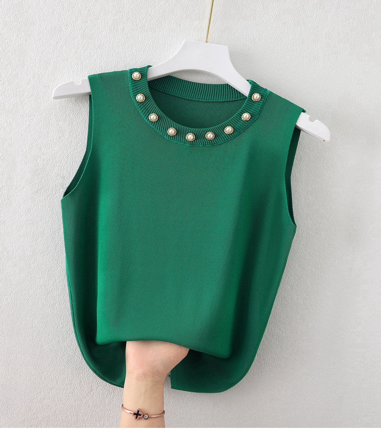 Women's Vest Tank Tops Casual Solid Color display picture 1