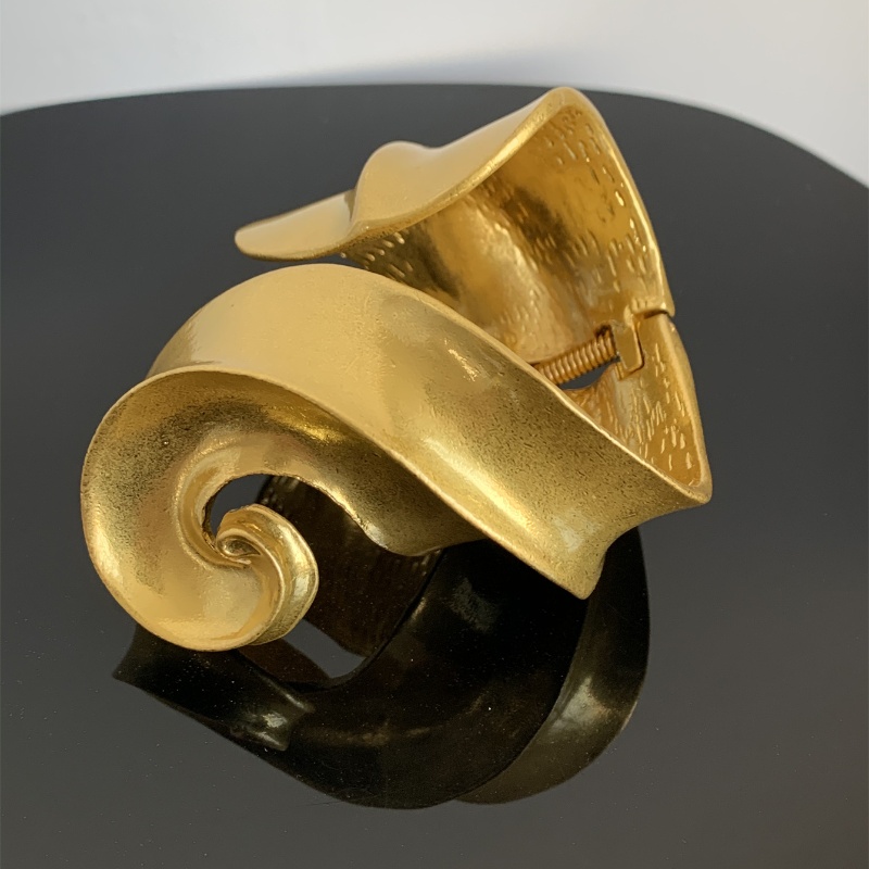 Retro Barocker Stil Überdimensioniert Spiral- Legierung Kupfer Vergoldet Versilbert Frau Armreif display picture 18