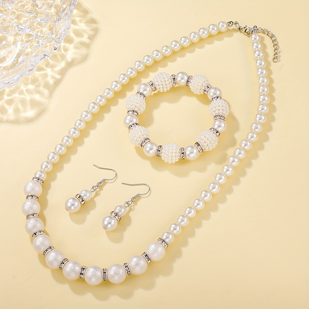Lässig Luxuriös Braut Geometrisch Künstliche Perle Inlay Künstliche Perlen Frau Schmuck-Set display picture 3