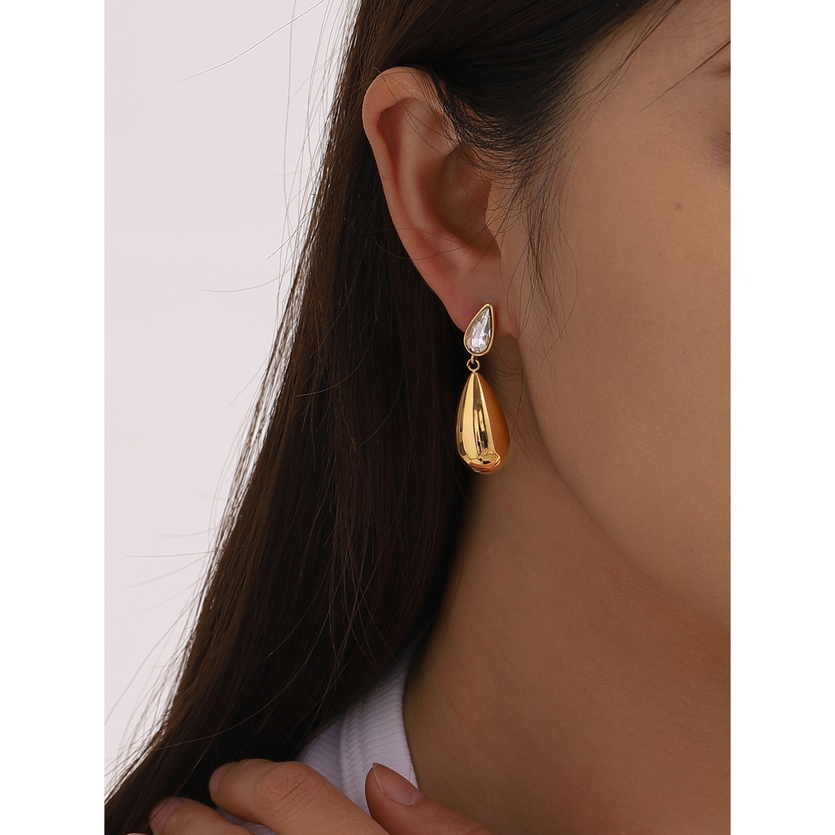 1 Pair IG Style Simple Style Water Droplets Inlay 316 Stainless Steel  Zircon 18K Gold Plated Drop Earrings display picture 9