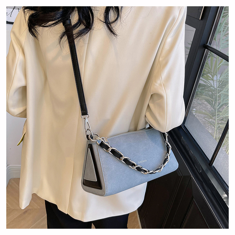 Women's Classic Style Streetwear Solid Color Pu Leather Shopping Bags display picture 11