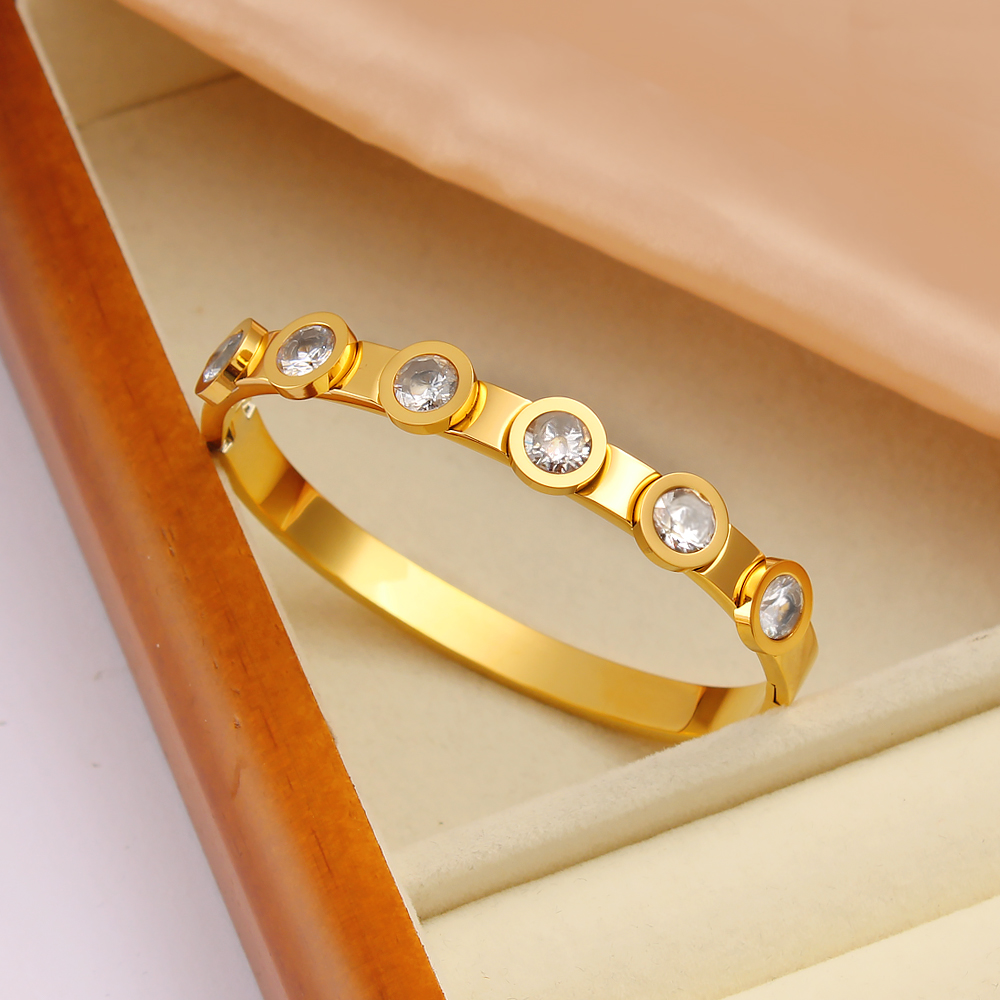 304 Stainless Steel 18K Gold Plated Casual Vintage Style Plating Inlay Solid Color Rhinestones Bangle display picture 6