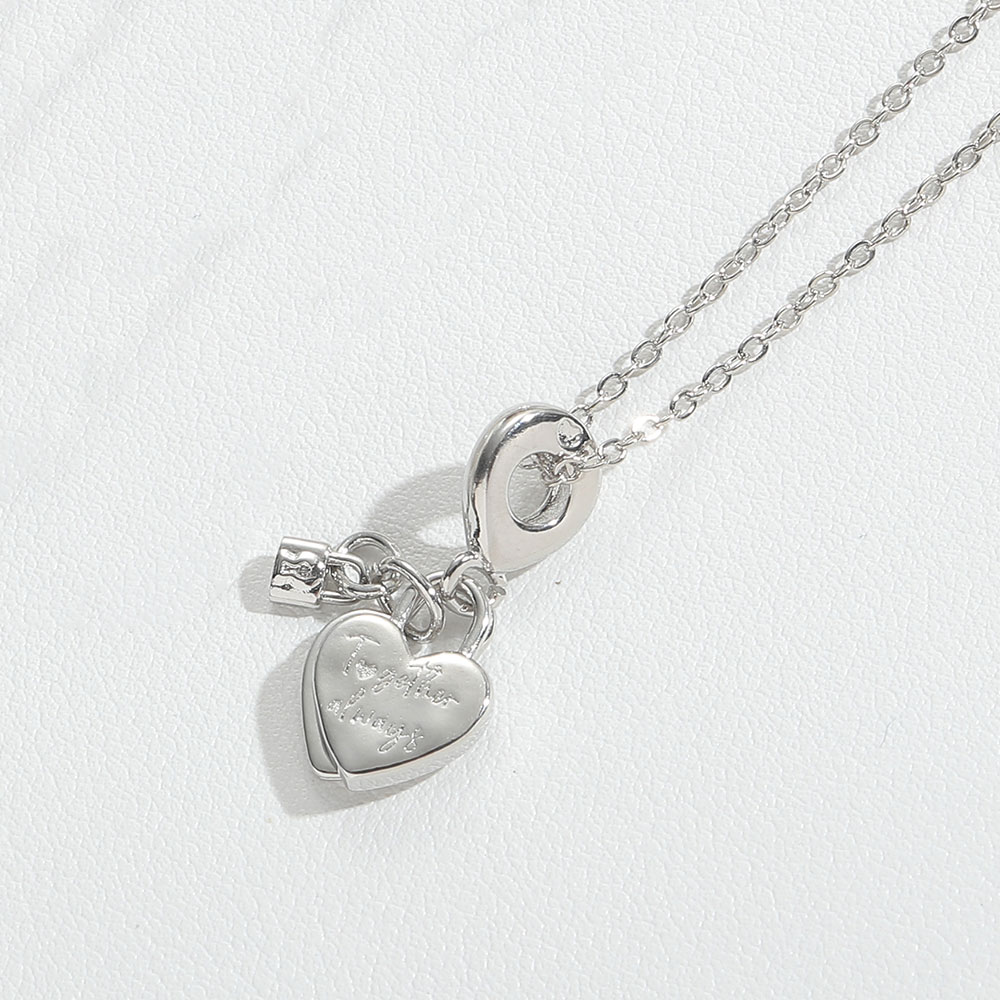 Copper Basic Classic Style Commute Inlay Heart Shape Shell Lock Zircon Pendant Necklace display picture 3