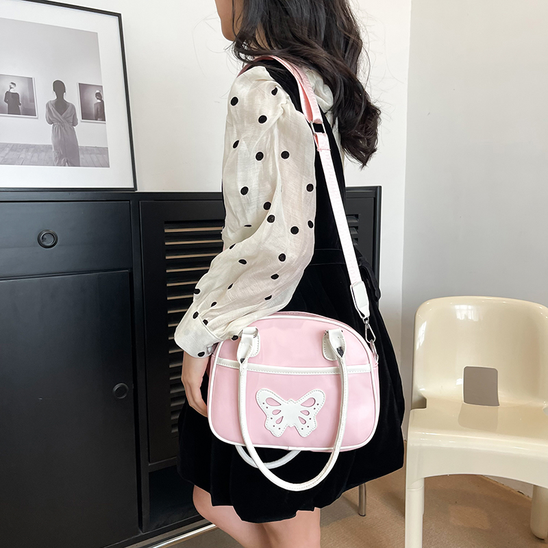 Femmes Moyen Faux Cuir Papillon Style Classique Fil À Coudre Fermeture Éclair Sac Bandoulière display picture 11