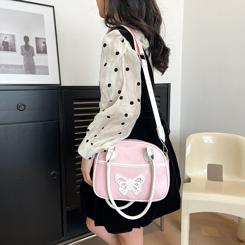 Women's Medium Pu Leather Butterfly Classic Style Sewing Thread Zipper Crossbody Bag display picture 11