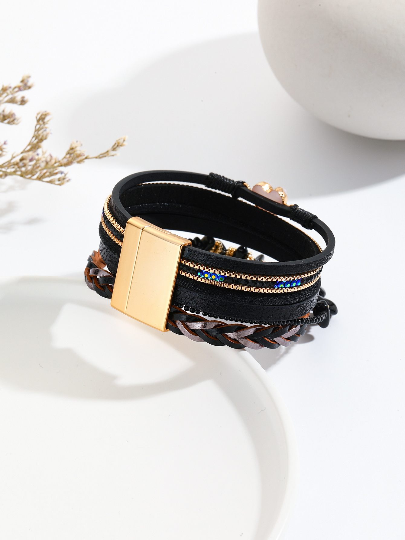 Ethnic Style Classic Style Heart Shape Pu Leather Inlay Rhinestones Women's Bracelets display picture 2