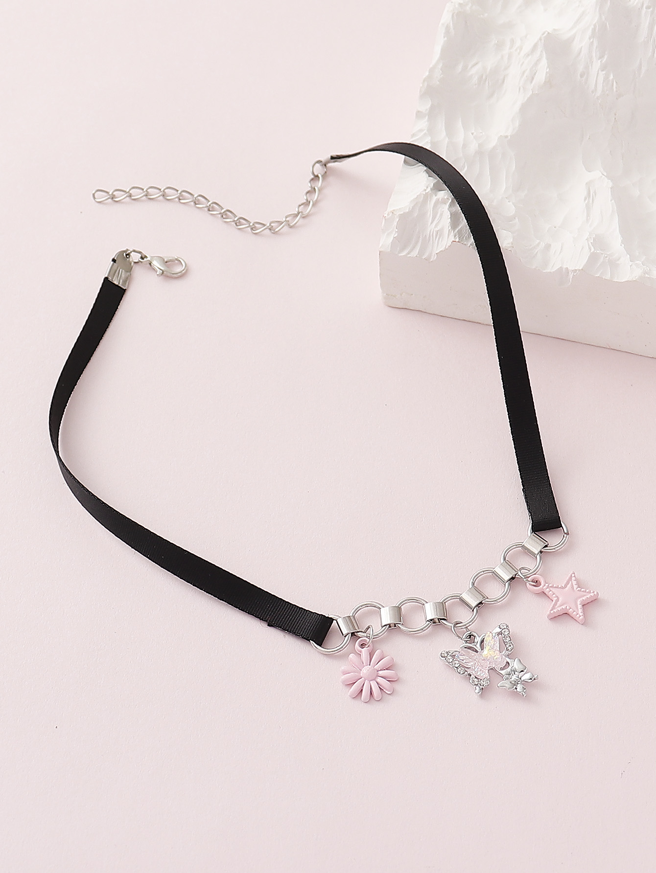 Wholesale Jewelry Modern Style Classic Style Cool Style Cross Sun Bow Knot Synthetic Resin Synthetic Fibre Alloy Rhinestones Inlay Pendant Necklace display picture 6